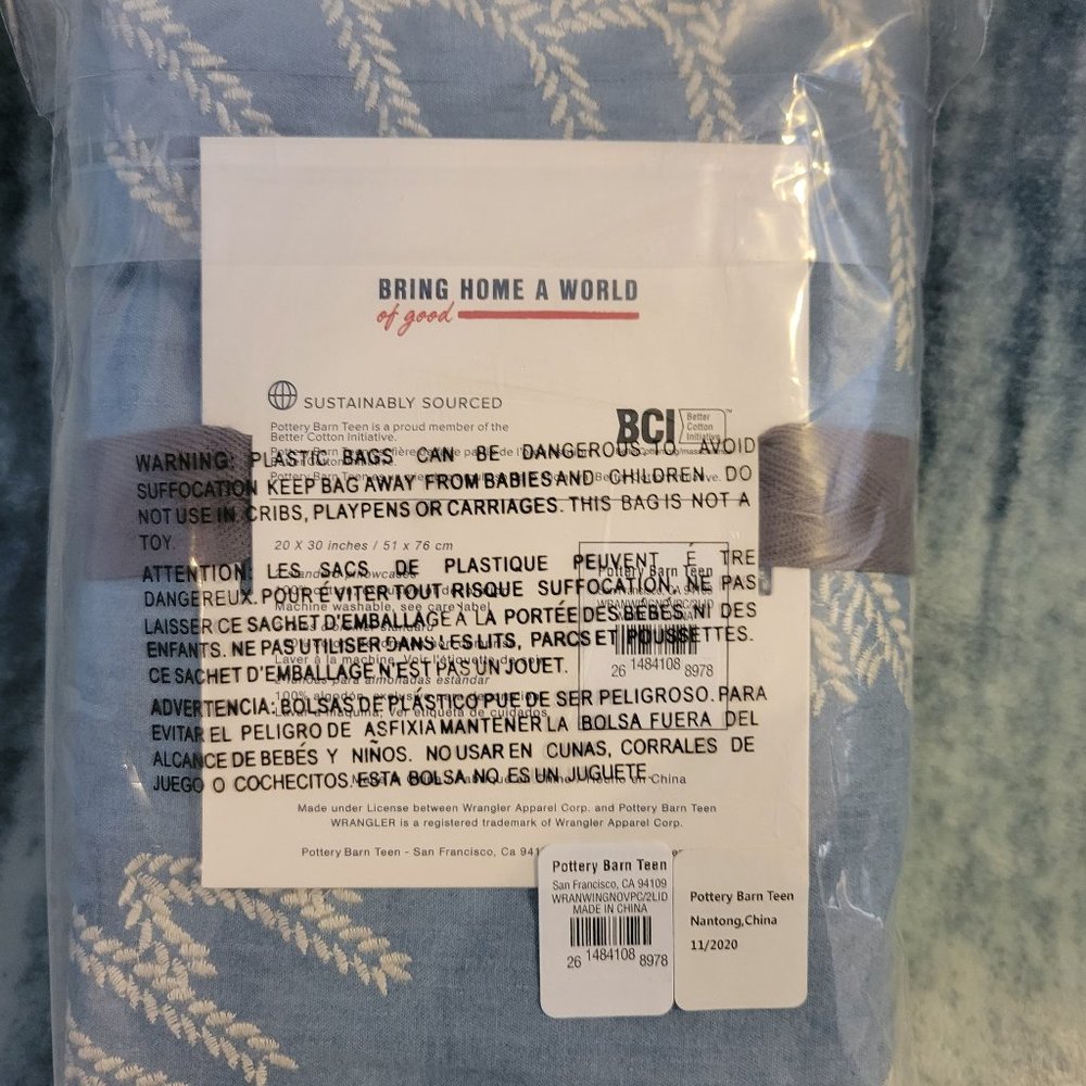 Pottery Barn Wrangler Wings Pillowcases - Picture 3 of 3